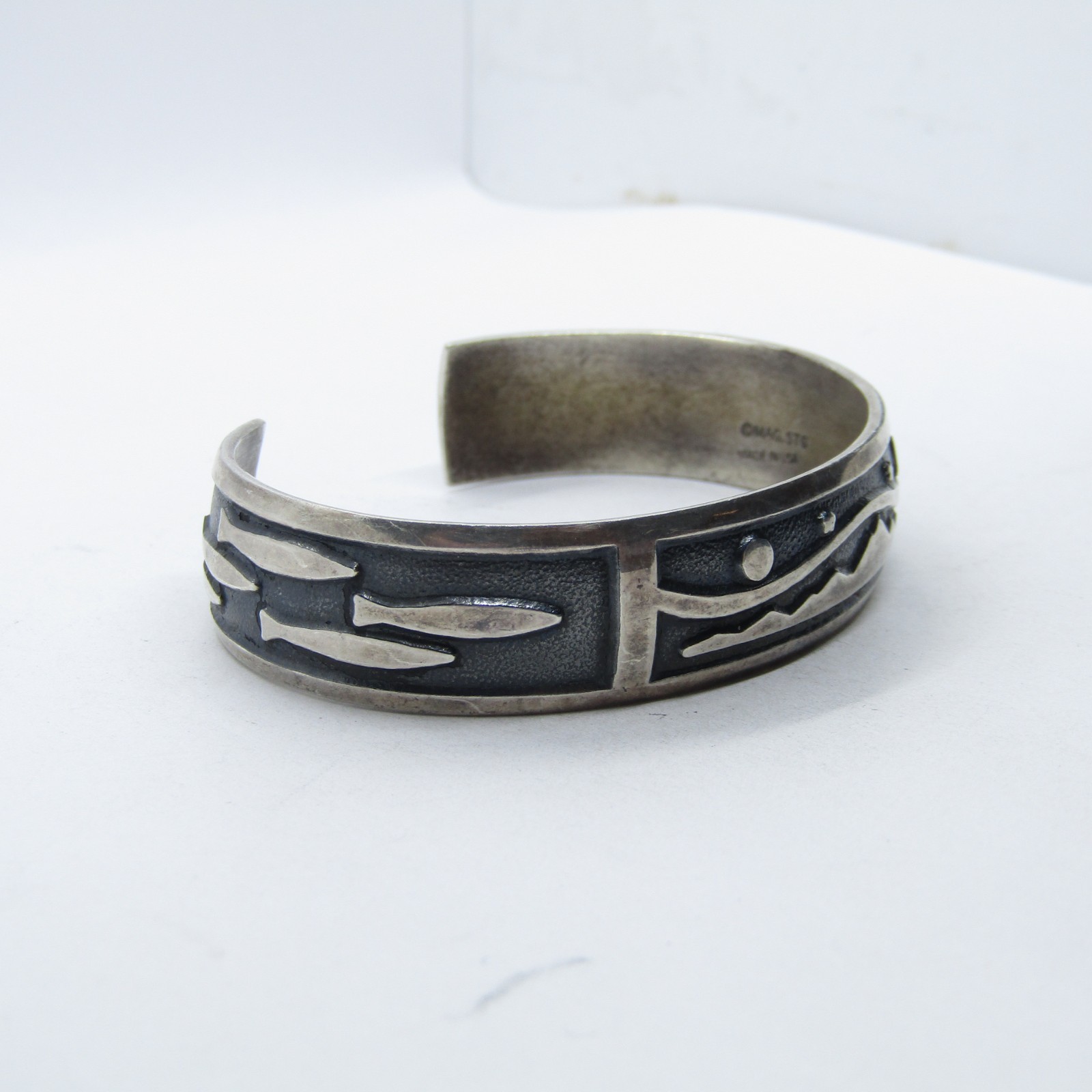 MAG. STG USA Sterling Silver 925 Fish & Mountain Bracelet Cuff 7.25" SE208 gallery