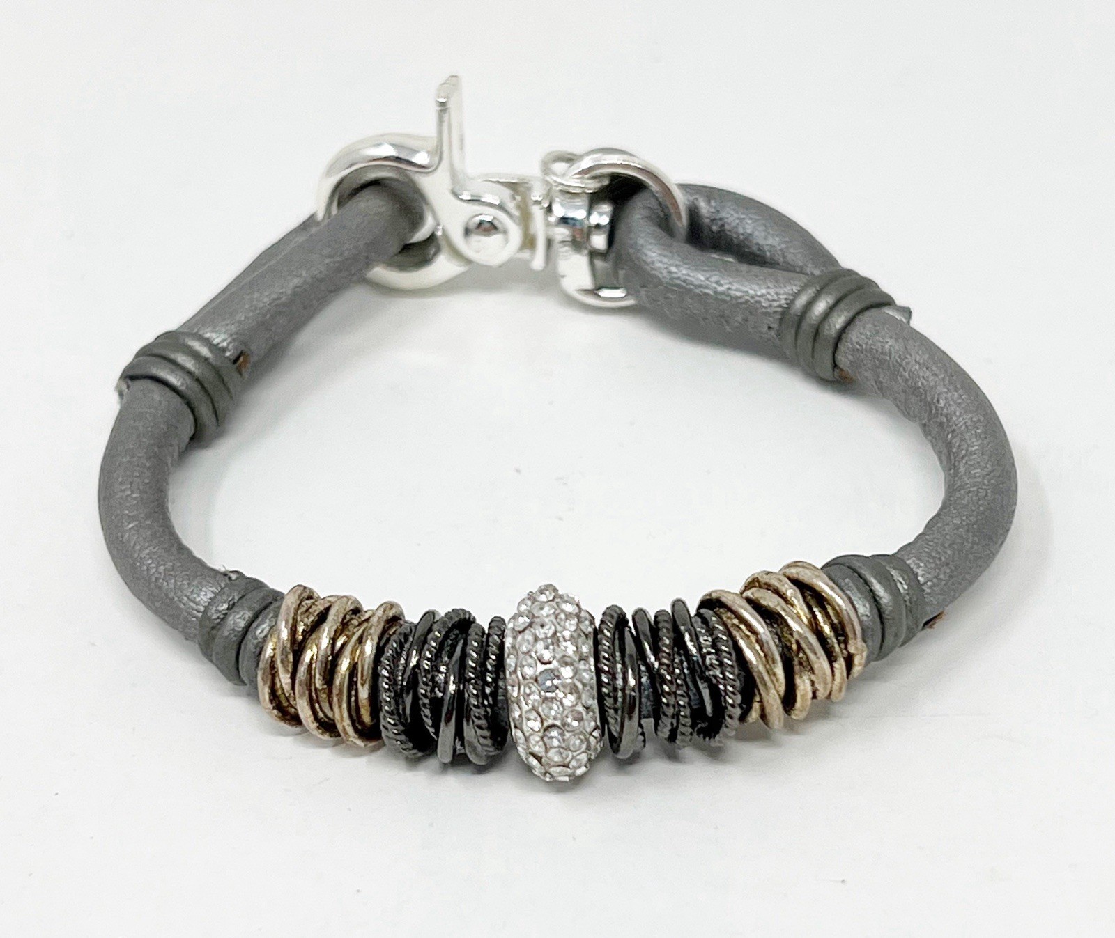 LIZZY JAMES Gray Leather Wrap Charm Bracelet U.S.A. gallery
