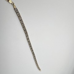 5.7 TCW ALL NATURAL DIAMONDS tennis bracelet 10k solid gold 52 total diamonds!!