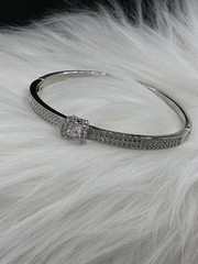 Twist Closed Hinged Bangle Bracelet Open STAINLESS Jewelry NEW Fancy Elegant