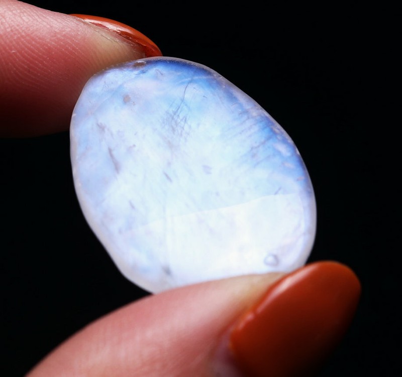 33.5*21.5*8.5mm Natural Blue Light Moonstone Crystal Clear Carving Pendant 4 gallery