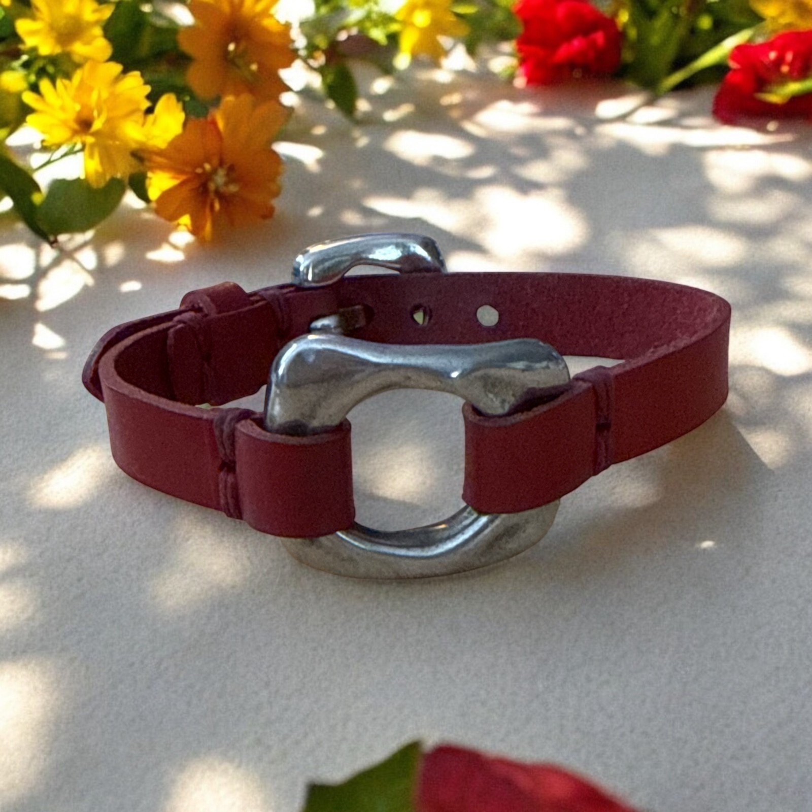 UnoDe50 Silver Plated Red Leather Square Buckle Infinity Pretty Bracelets gallery
