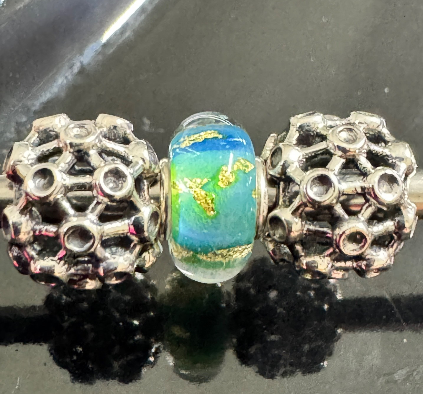 (Set of 3) Elfbeads PETITE Silver Pair & Green Murano Beads *Fits Trollbeads gallery