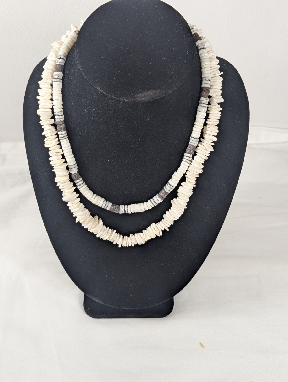 Aeropostale & Unbranded Genuine Puka Shell Necklaces (2) Surf Beach VSCO NOTE gallery
