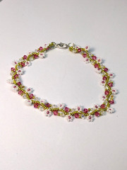 Bracelet 8-inch Flowers, 3mm Rose Pink Bicone & 3mm White Crystal Bicone Beads.