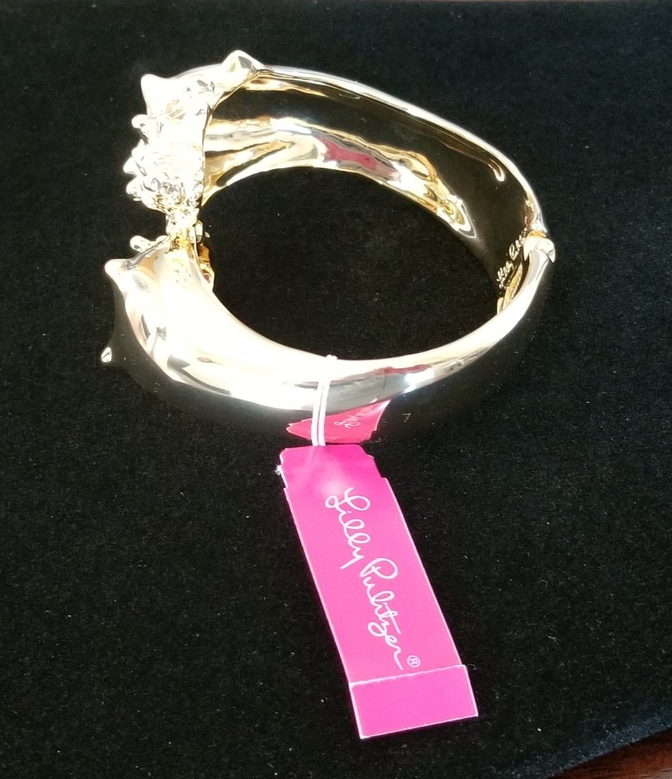 NWT ~ Lilly Pulitzer Conch Shells Gold Tone Wide Hinged Cuff Bracelet with Pouch gallery
