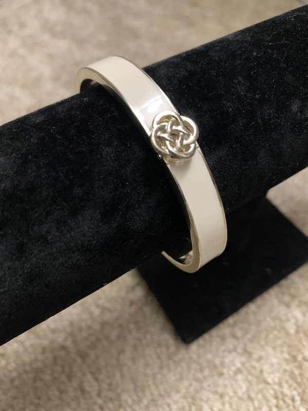 Stella & Dot White Push Lock Bracelet gallery