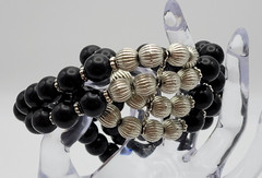 Black And Silver Tone Ball Bead Stretch Bracelet 8 In Sizable Multi Strand