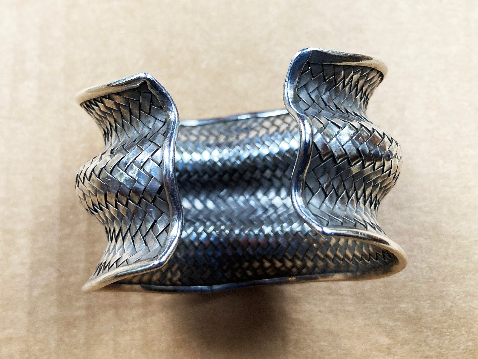 Vintage THAI HILL TRIBE High Purity Silver Basket Weave Woven Cuff Bracelet 69g gallery