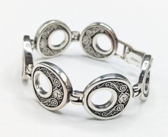 BRIGHTON Hyde Park Open Circle Link Swirl Flower Silver Plated Bracelet *READ*