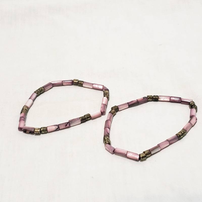 Pair Beaded Gold Tone Purple Stretch Shell Resin Bracelet 2.5" gallery