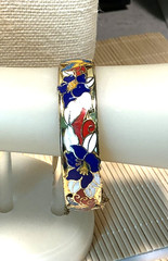 Fashion Bracelet Gold Tone Red Blue White Enamel Floral Hinged Bangle Lot 101D