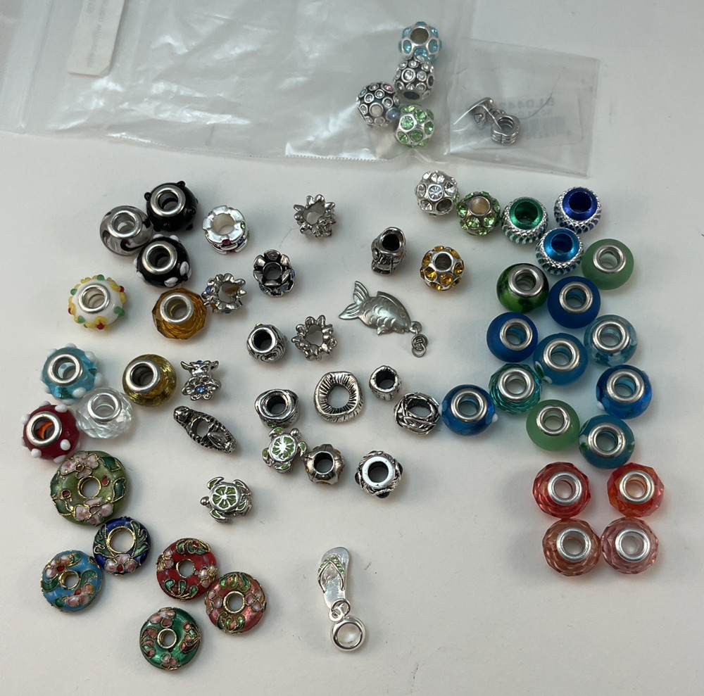 LOT of 50 Glass Rhinestone Bead Charms Blue Green Orange Red Black Silver Tone