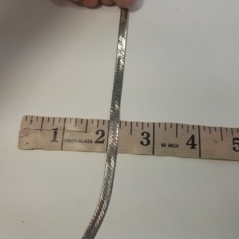 Vintage Silvertone Metal Herringbone Chain 7.75" Bracelet gallery