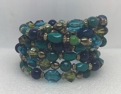 VTG Beaded Adjustable Wrap Bracelet Aqua Blue Yellow Green Purple