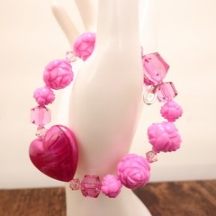 Tarina Tarantino bracelet Lucite heart pink magenta beads roses Swarovski signed
