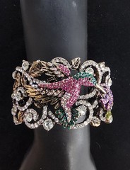 NEW JTV Off Park Collection Hummingbird Rhinestone Rose Leaves Clamper Bracelet