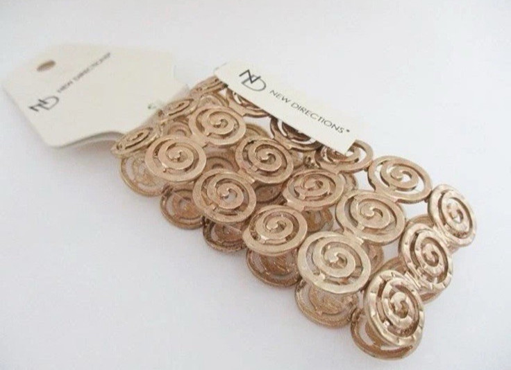 New Directions Textured Gold Egyptian Coil Open Circle Link Stretch Bracelet NEW gallery