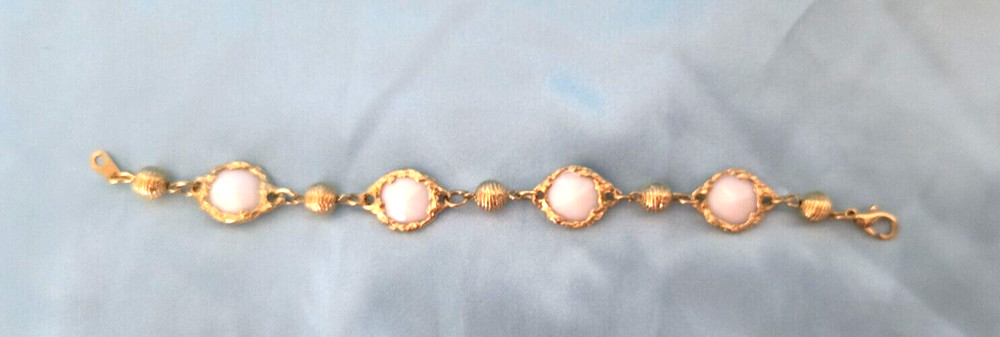 Women's Bracelet White Cabochon Gold Plate Lobster Closure Appx 7 inches Long