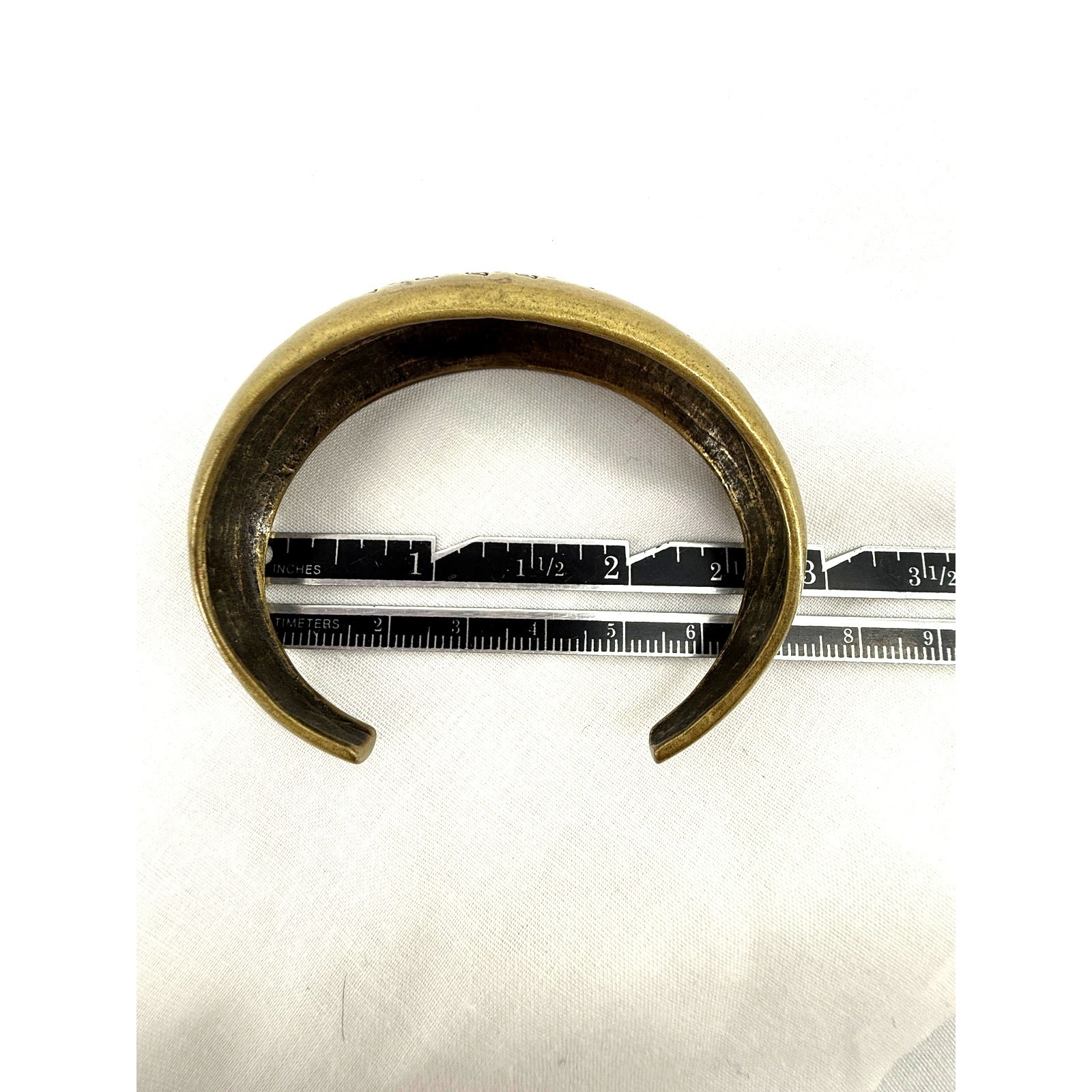 Vintage Brass Tone Etched Cuff Bracelet Boho Southwest Tribal Jewelry gallery