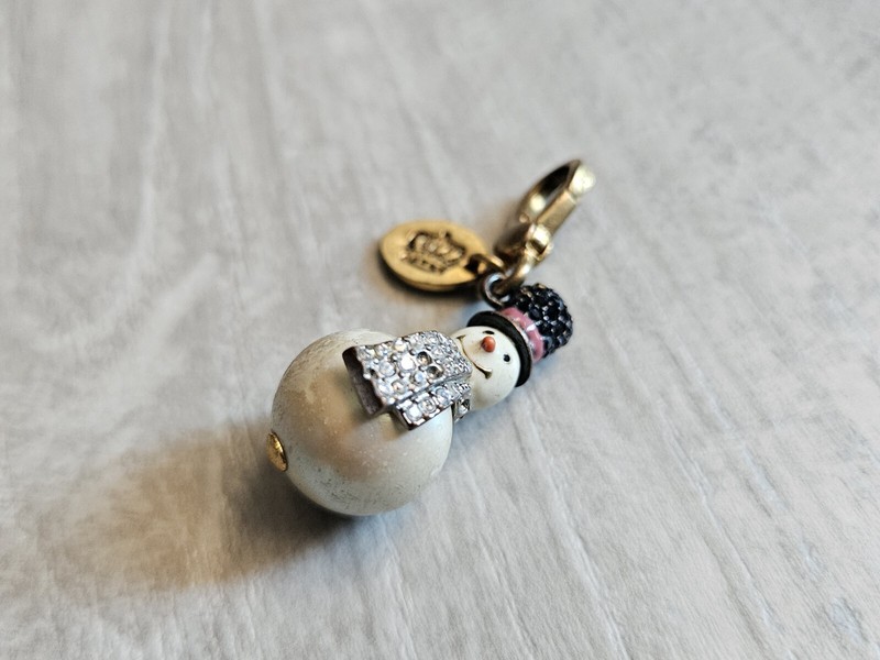 ❤️JUICY COUTURE Pave Snowman 2007 Limited Edition Pearl Silver Charm Authentic gallery