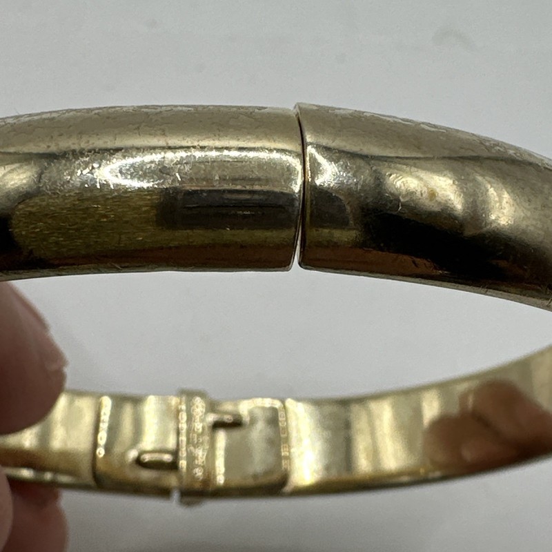 Vintage WHITING AND DAVIS Co Gold Tone Clamper Bangle Bracelet Heavy Fit 7 1/2" gallery