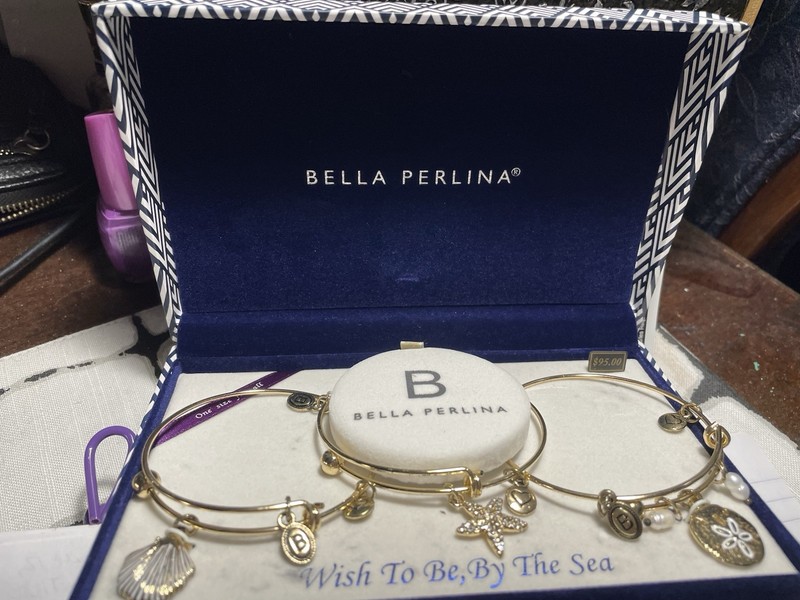 Bella Perlina Gold Charm Bangle Bracelet, Stackable Crystal/Pearl Beach Theme gallery