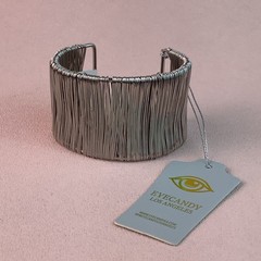 *NEW* EYECANDY Los Angeles Silvertone Wire Cuff Bracelet*NEW WITH TAGS*