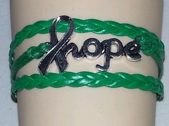 LIVER CANCER AWARENESS,HOPE RIBBON,LEATHER CHARM BRACELET-GREEN#34
