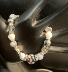 Stretch Bracelet W/Czech Glass Flower Bead & Tree Of Life Beads 16cm=6.299 in.