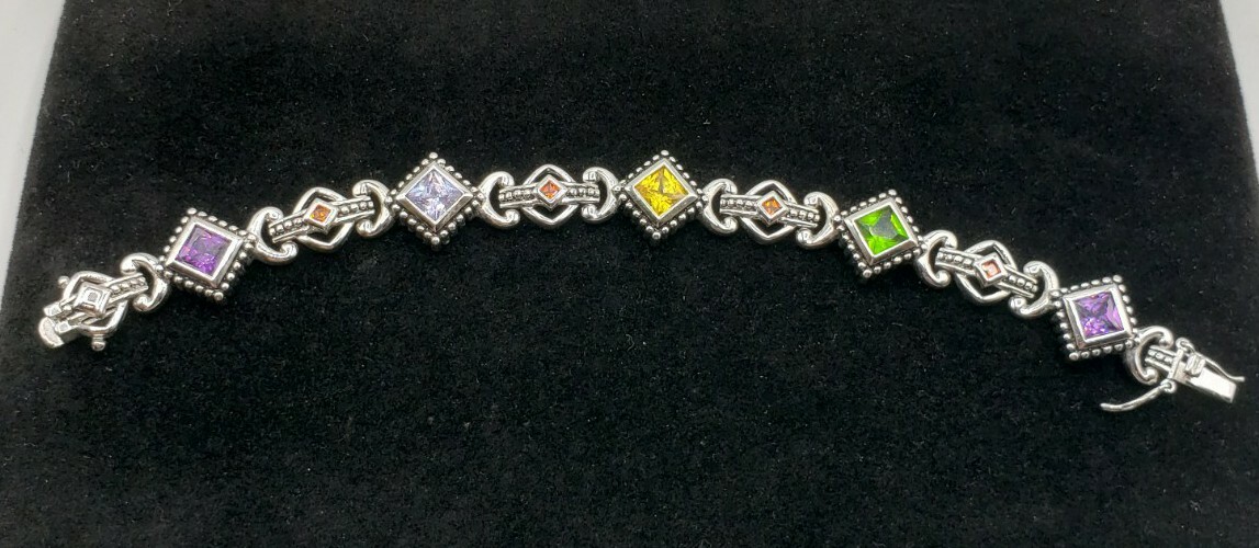Multicolor Diamond Shape Crystals Glass Women's Fashion Bracelet  gallery