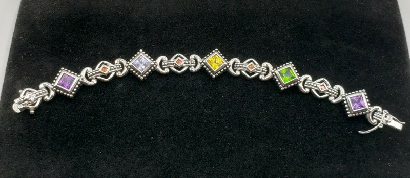 Multicolor Diamond Shape Crystals Glass Women's Fashion Bracelet  gallery