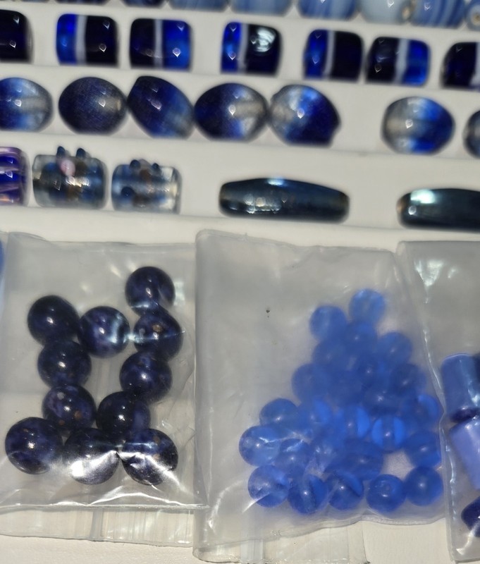 Lot of Blue Glass Stone & Misc Beads - 100+ Beads - See Photos gallery
