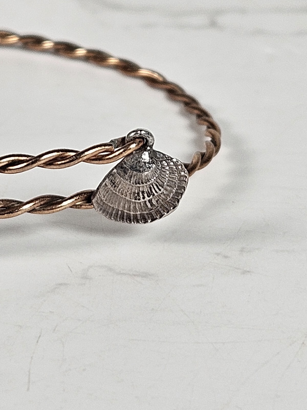 925 Sea Shell Copper Wire Twisted Bracelet Island Treasure gallery