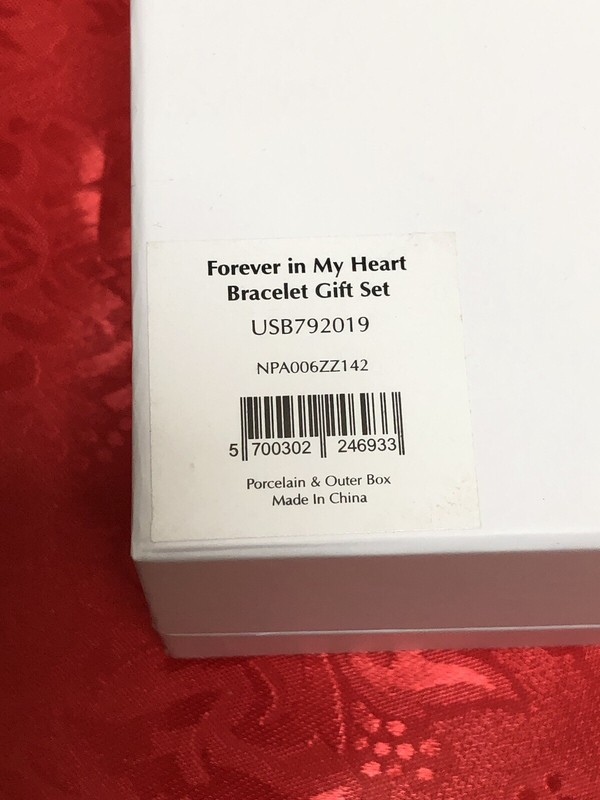 Authentic PANDORA HEART OF WINTER 7.5" Bangle "You Melt My Heart" &Porcelain Box gallery