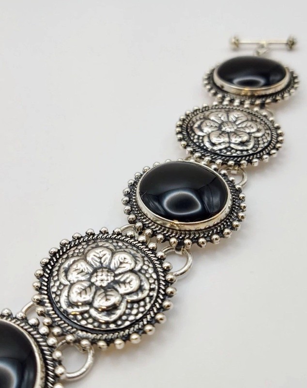 Old Pawn CII Mexico Sterling Silver Flower Concho Link Black Onyx Bracelet 8” gallery