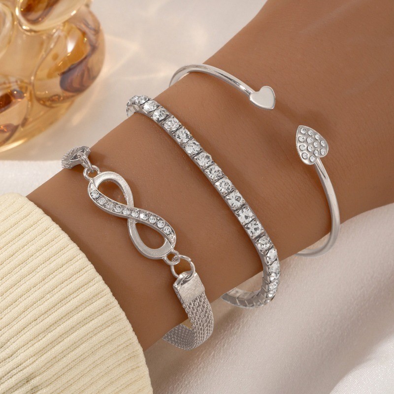 Women's Fashion Heart Bracelet Inlaid Rhinestone Alloy Bracelet Jewelry Set