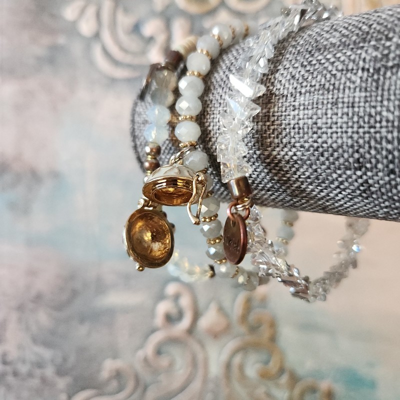 Alexa’s Angels & Erimish Beaded Bracelet Lot of 3 Crystal Charm Stack gallery