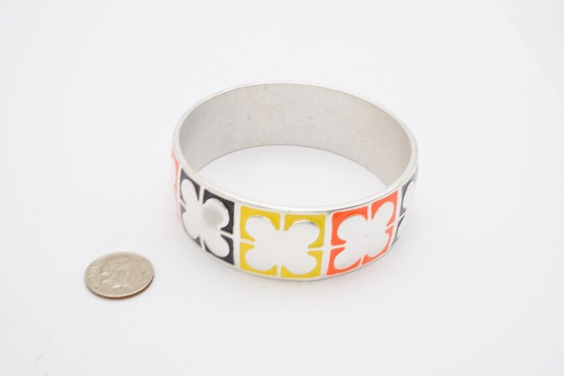 Bangle Bracelet Silver Tone Enamel Yellow Black 7.75" gallery