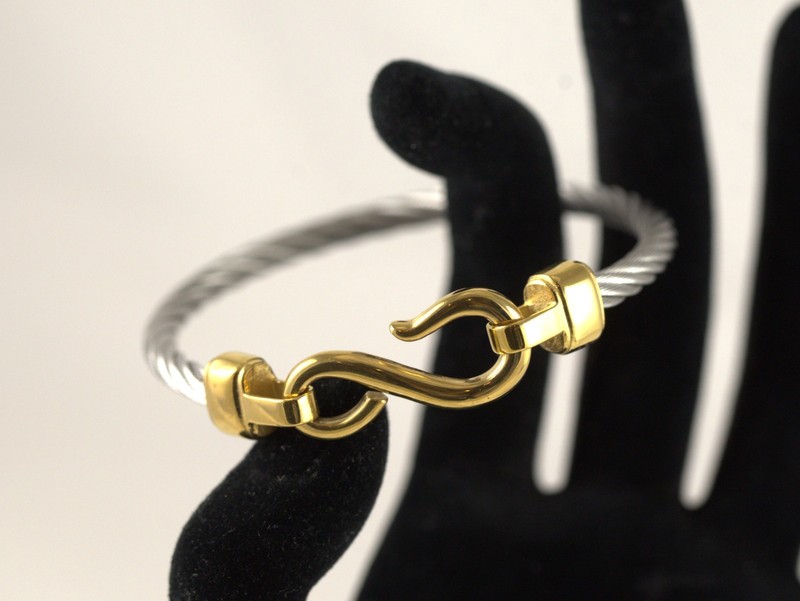 Stainless Steel Bracelet Cable Twist Hook Design gallery