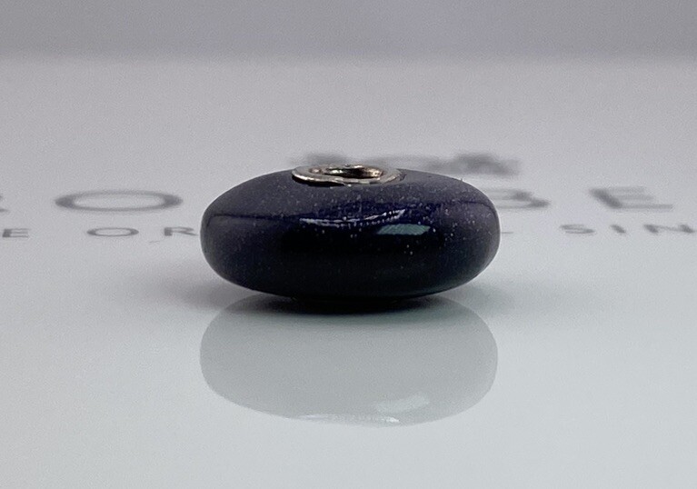 Trollbeads Very Rare Blue Goldstone Bead gallery