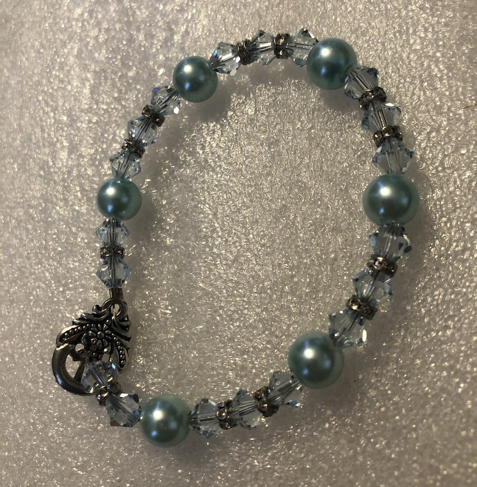 Modern Blue Beaded Glam Bracelet Fashion Jewelry GO1.51D2023