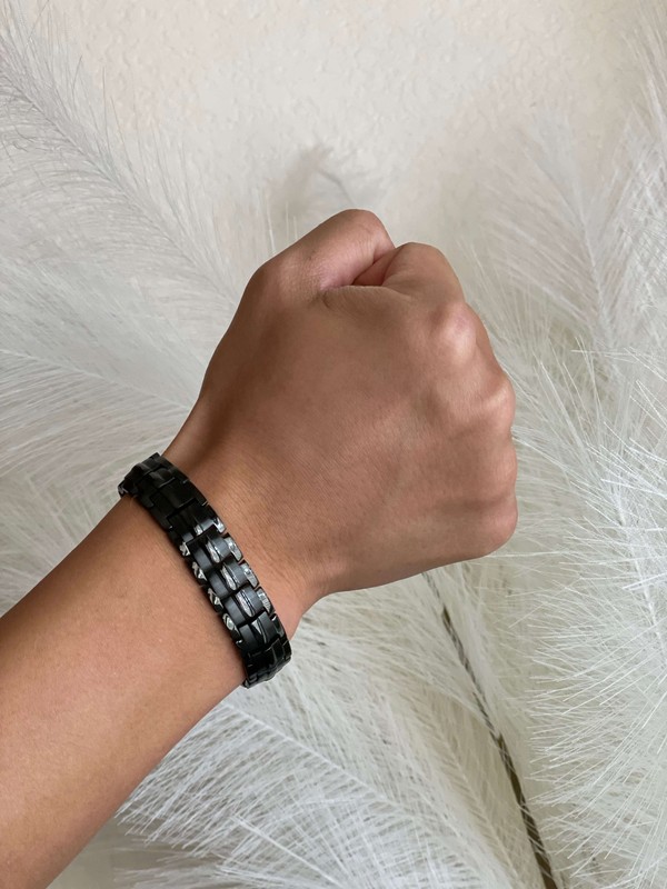 Black Magnetic Bracelet Men Arthritis Balance Energy Pain Relief Calm Joy Women gallery
