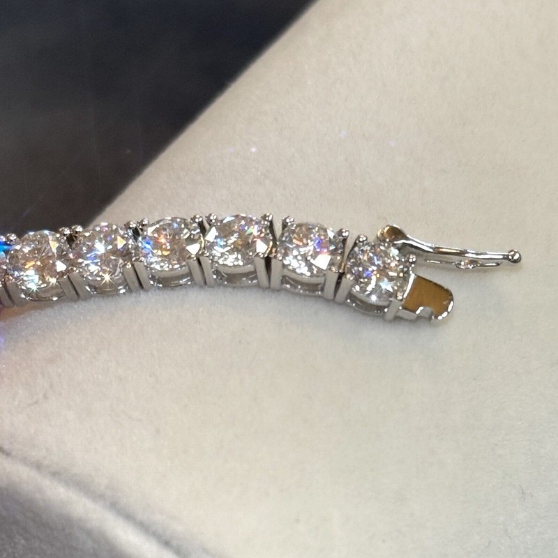 VVS1 Certified Moissanite Tennis Bracelet - 925 Silver or Gold Plated All Sizes gallery