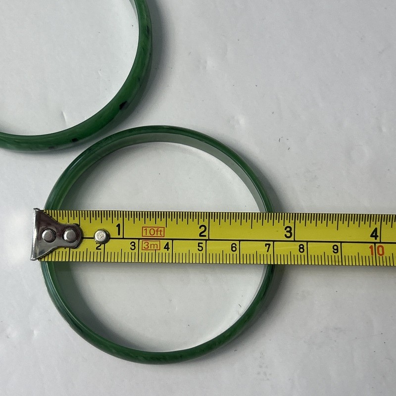 Vtg Green Bangle Bracelets 2.75" Across Not Sure Material Made Of gallery