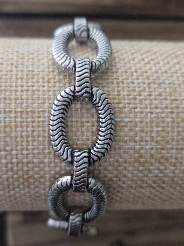 Paparazzi Industrial Amazon Black Gunmetal Bracelet With Extension gallery