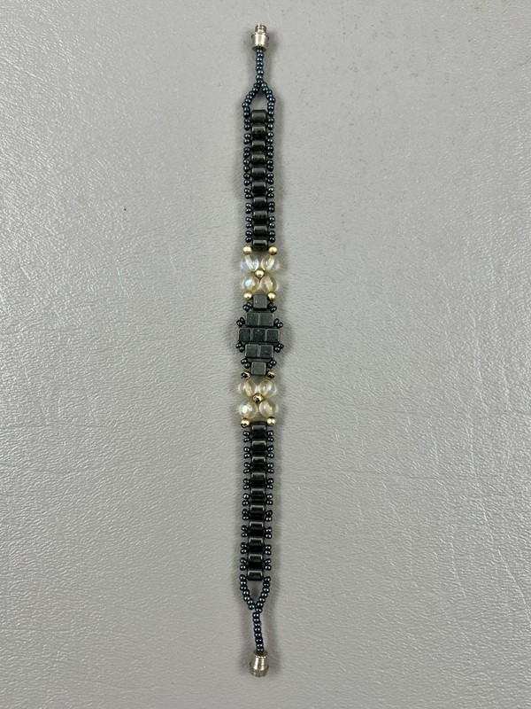 Black Beaded Bracelet Faux Pearls Beads Art Deco Style Barrel Screw Closure gallery