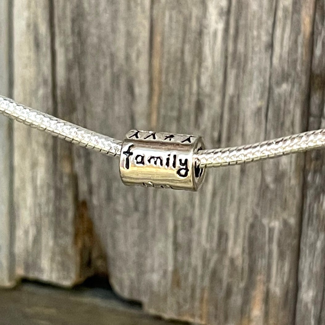 Family Barrel Heart Love Girl Woman Mom Dad Silver European Charm Bead gallery