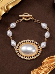 Vintage Style Cameo Faux Pearl Bracelet Gold Tone Victorian Elegant Jewelry