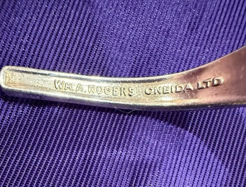 WM A Rogers Oneida LTD Silver-Plated Spoon Cuff Bracelet gallery
